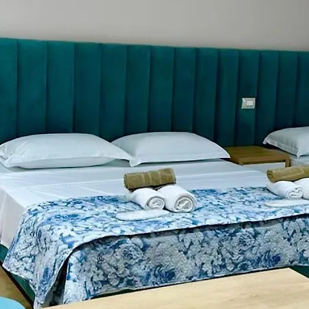 Krial Hotel *